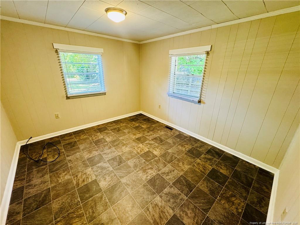 1003 James Street - Photo 18