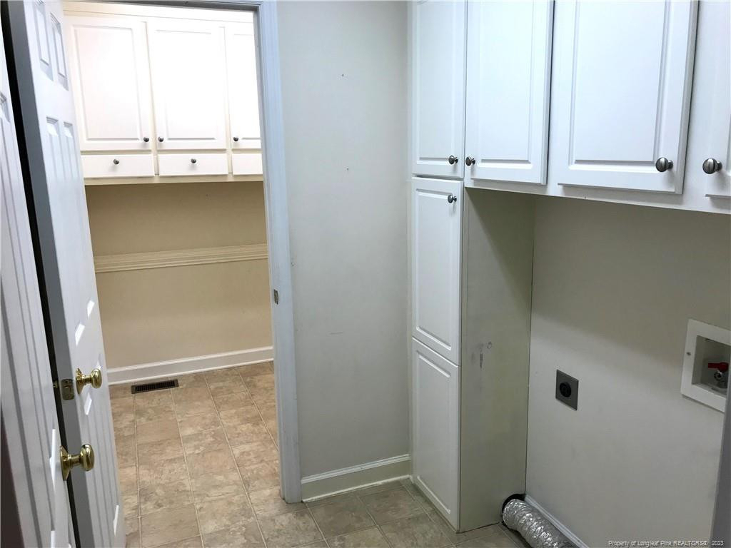 614 W Amberdale Circle W - Photo 10