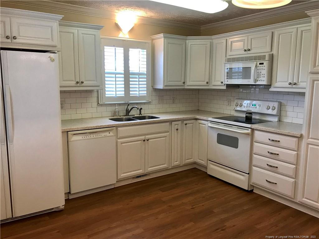 614 W Amberdale Circle W - Photo 4