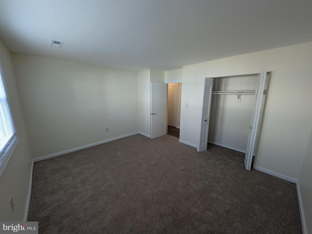 12 Florence Tollgate - Photo 13