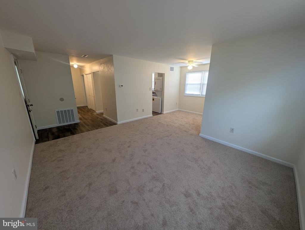 12 Florence Tollgate - Photo 8