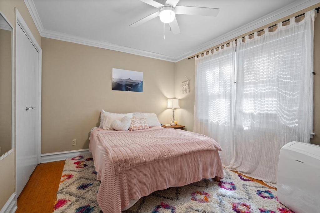 635 Daniels Street - Photo 12