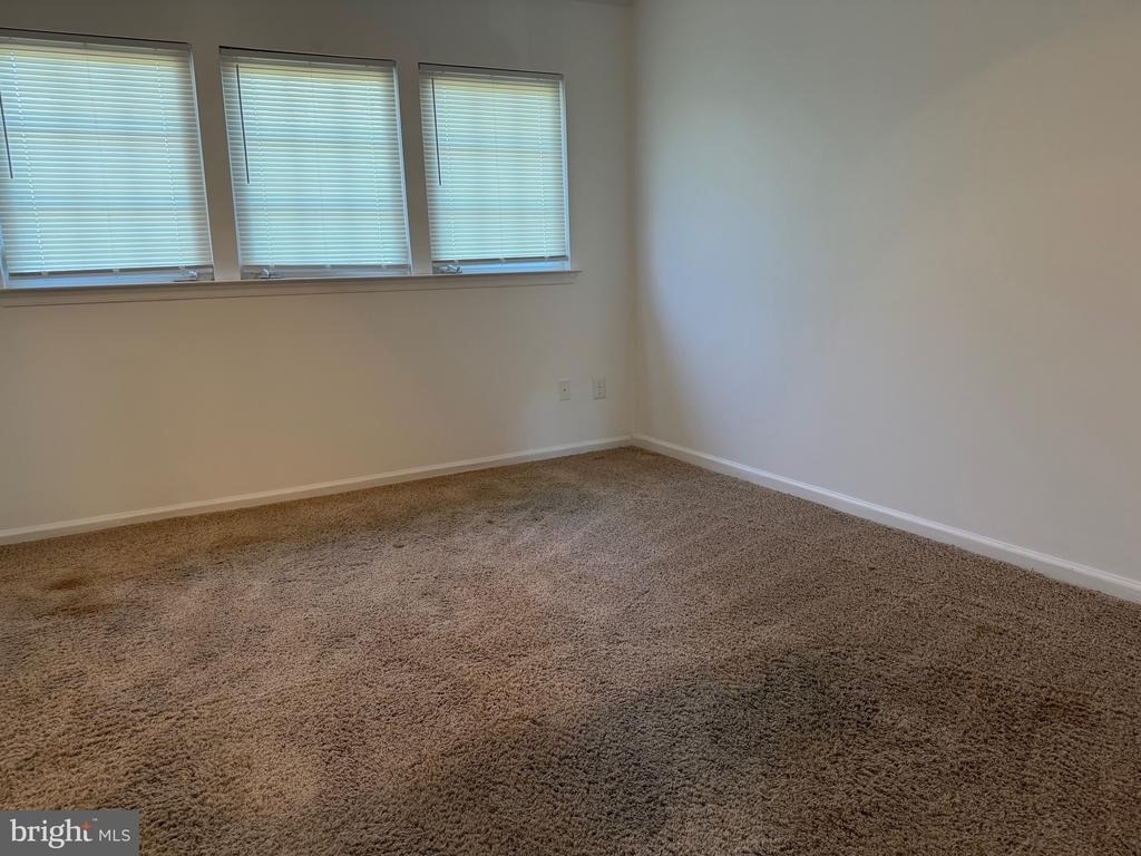 268 Regents Circle - Photo 37