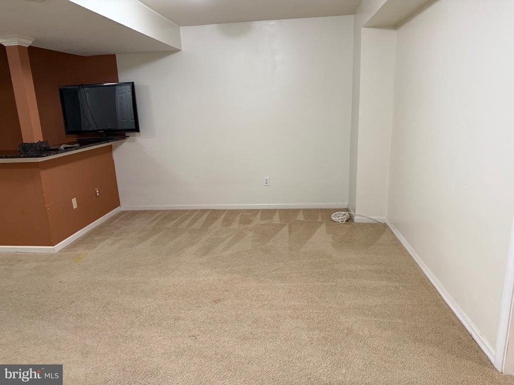 268 Regents Circle - Photo 17