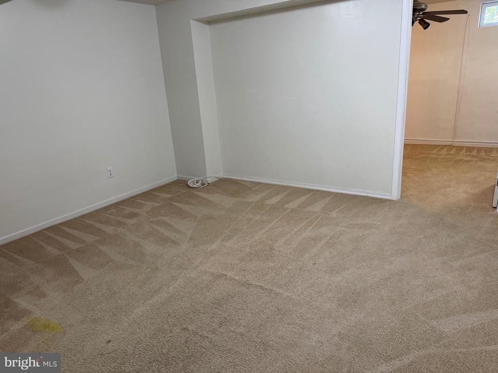 268 Regents Circle - Photo 16