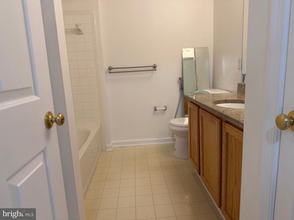 268 Regents Circle - Photo 32