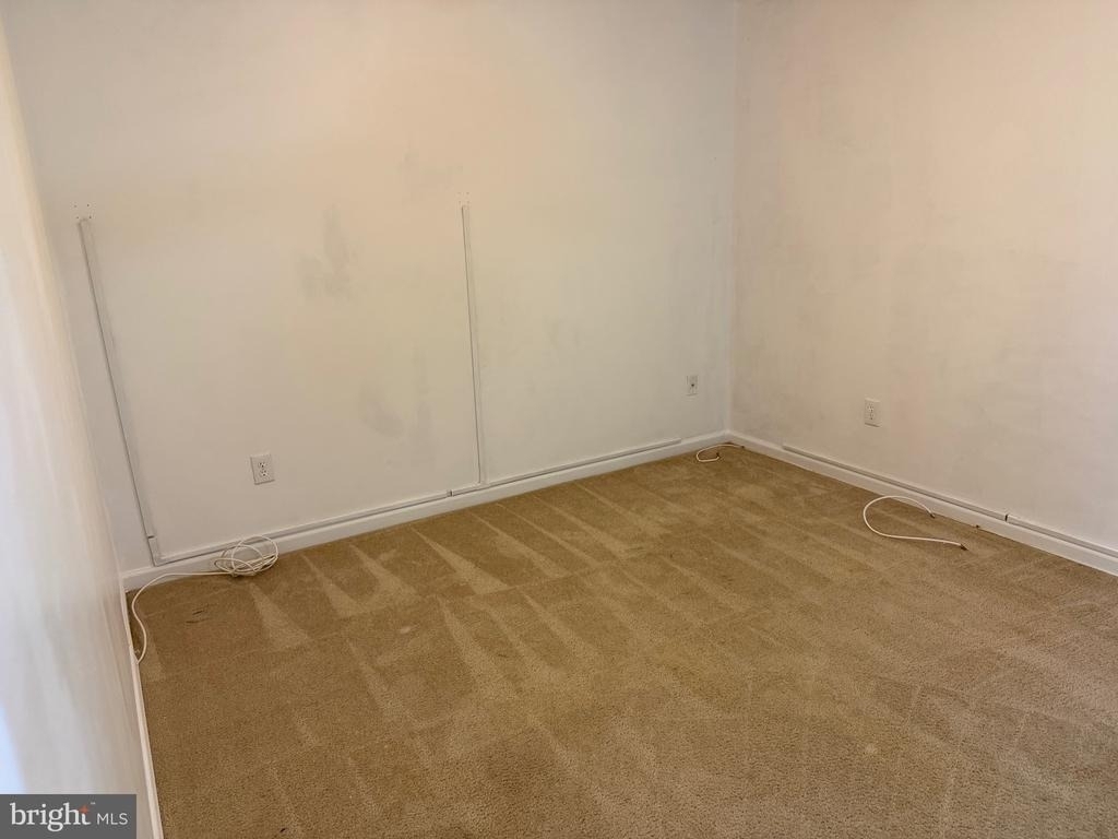 268 Regents Circle - Photo 18