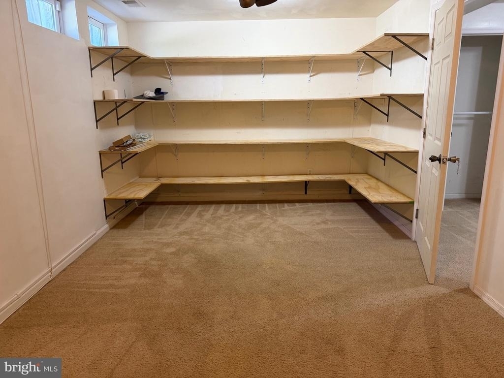 268 Regents Circle - Photo 20