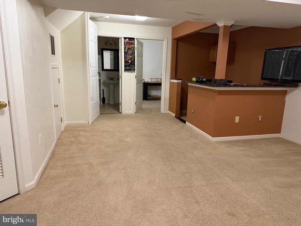 268 Regents Circle - Photo 21