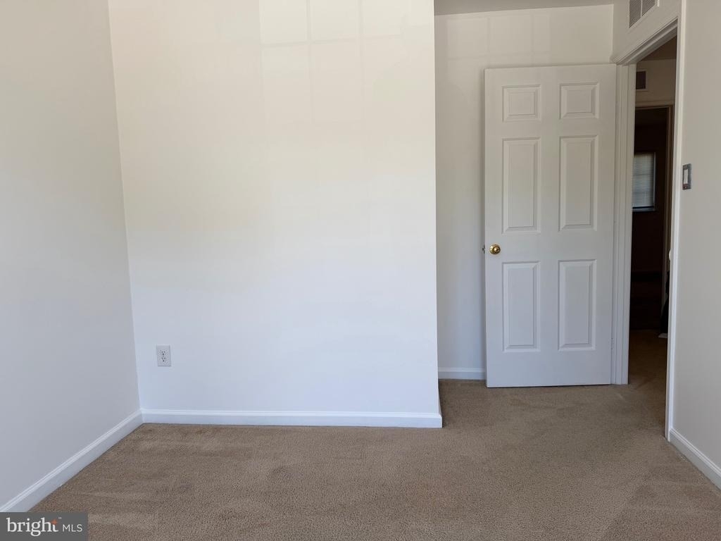 268 Regents Circle - Photo 31