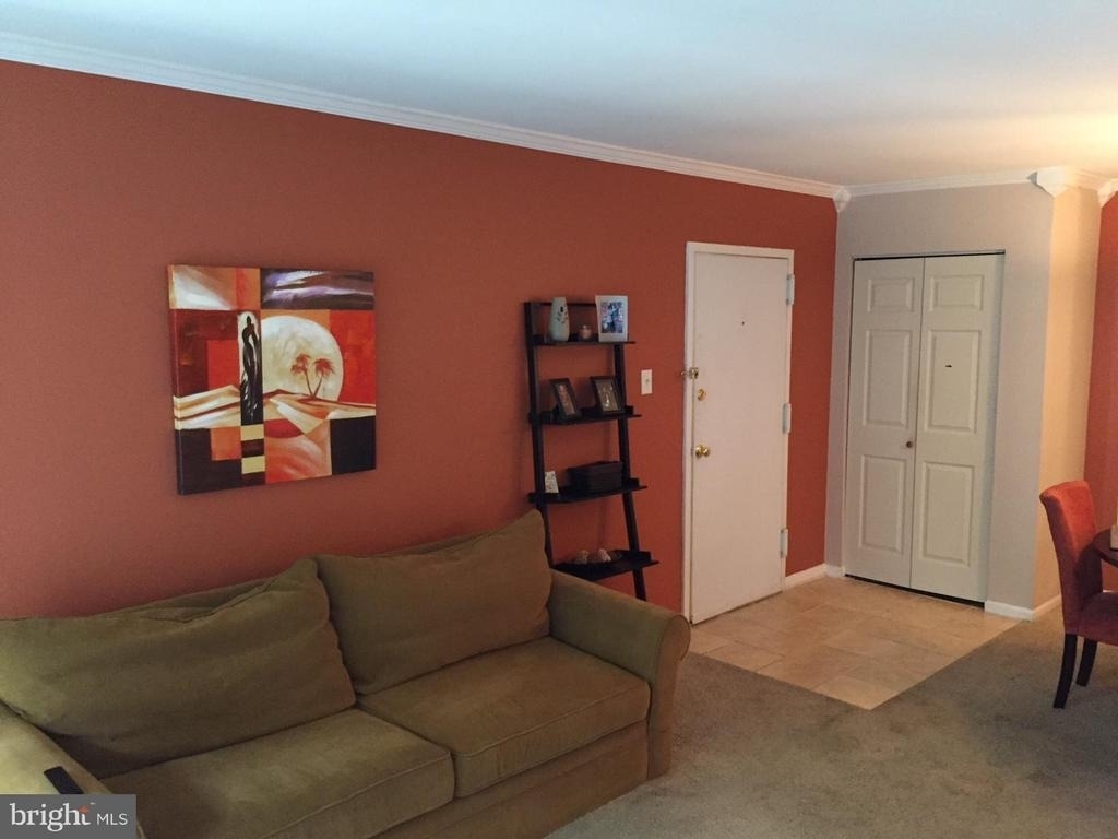 10106 Campus Way S - Photo 1