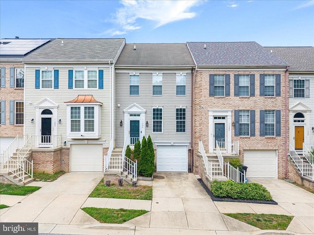 11304 Southlakes Drive - Photo 1