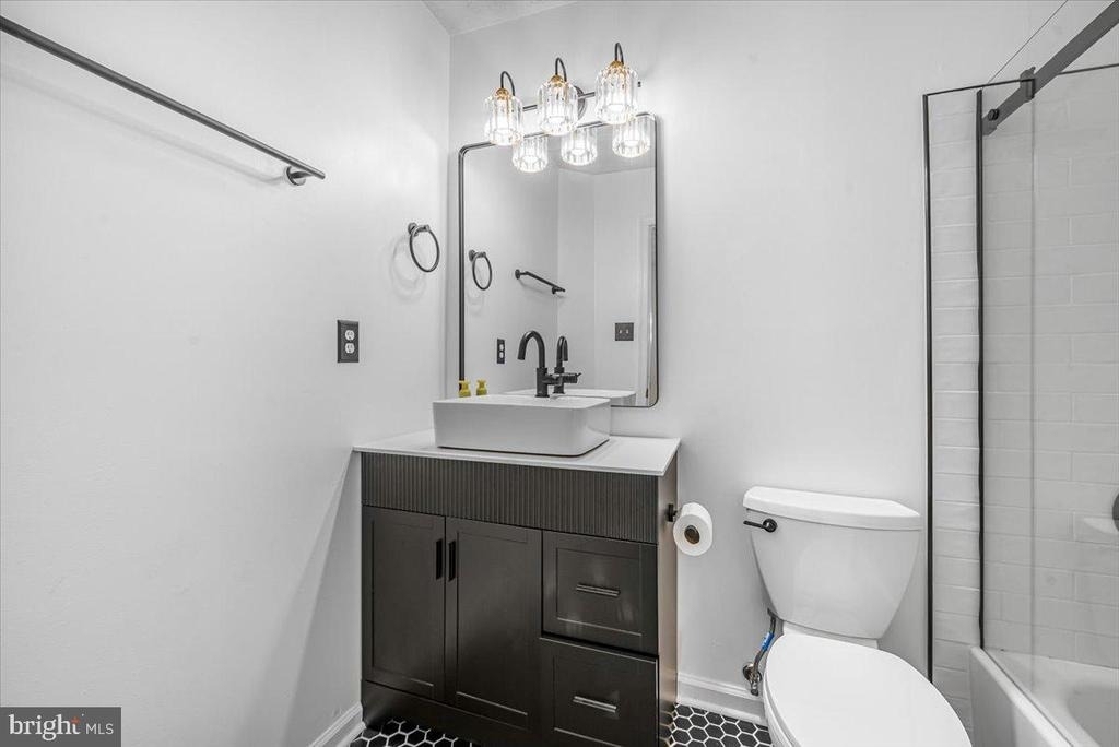 11304 Southlakes Drive - Photo 18
