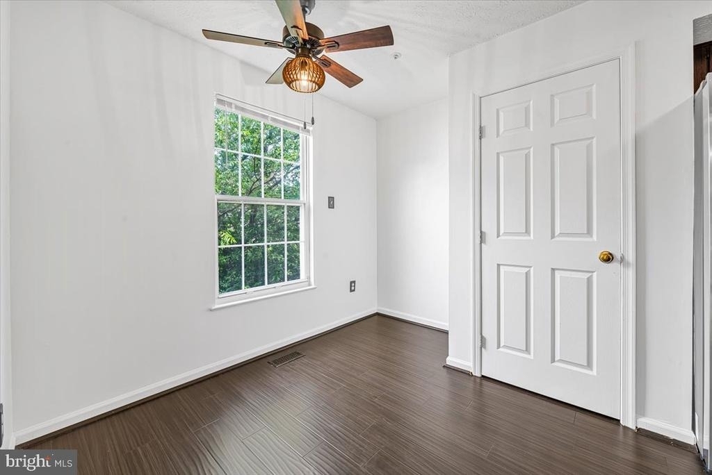 11304 Southlakes Drive - Photo 22