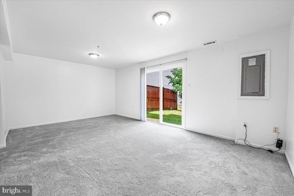 11304 Southlakes Drive - Photo 24