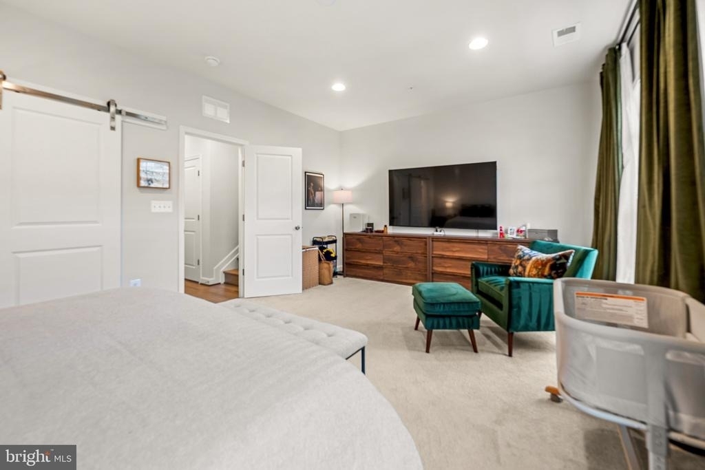 605 Skiff Way - Photo 13