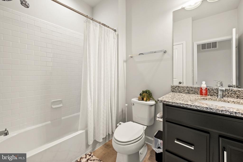 605 Skiff Way - Photo 21