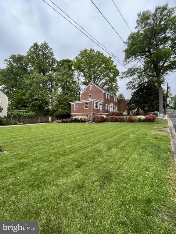 4408 Glenridge Street - Photo 6