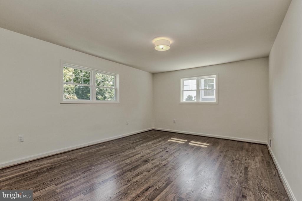 9902 Belhaven Road - Photo 17