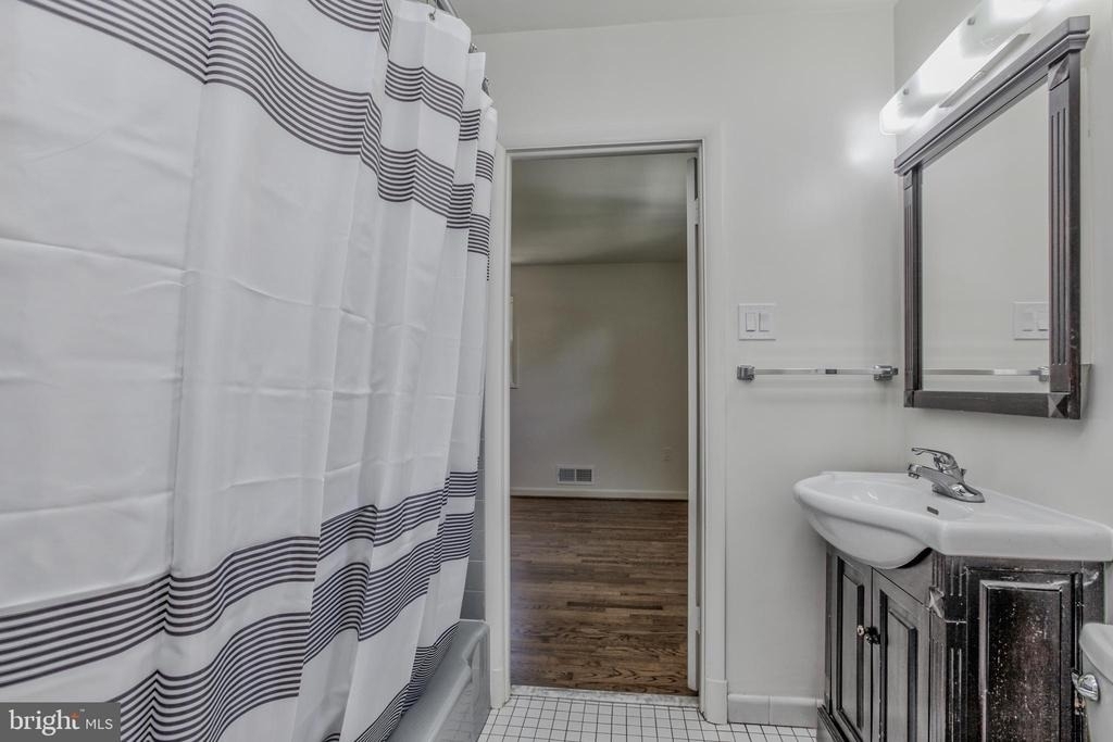 9902 Belhaven Road - Photo 13