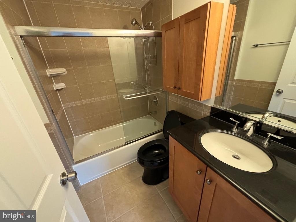 26001 Brigadier Place - Photo 8