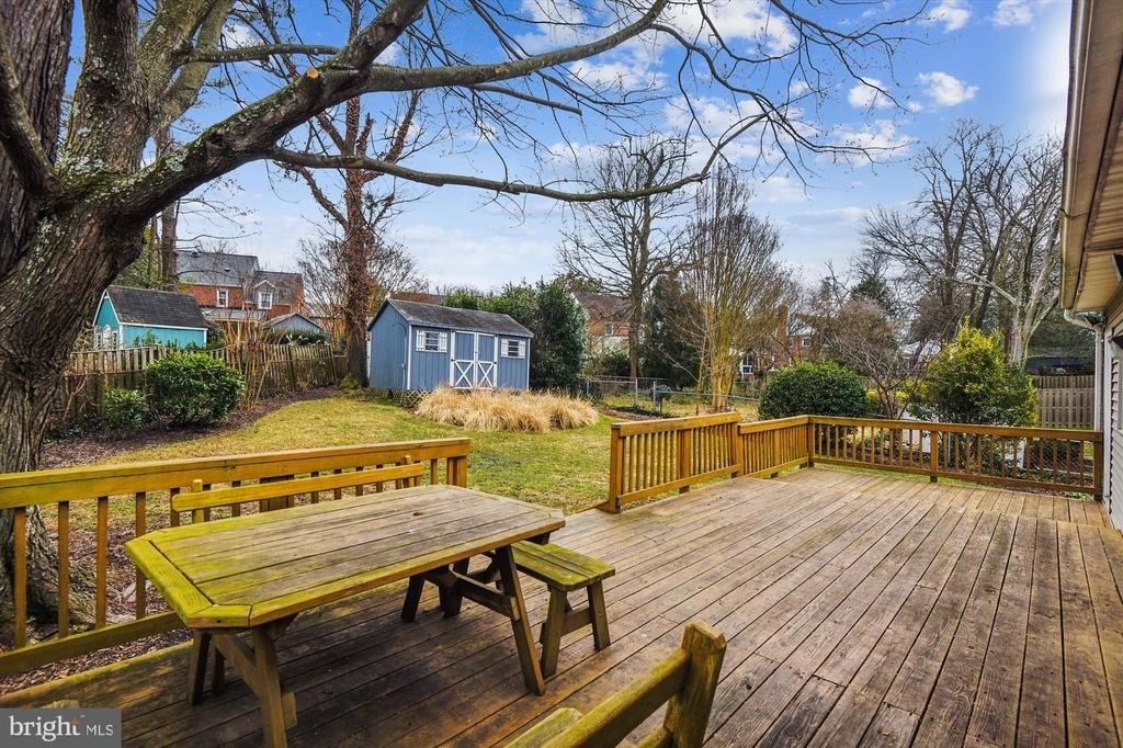 210 E Hamilton Avenue - Photo 56