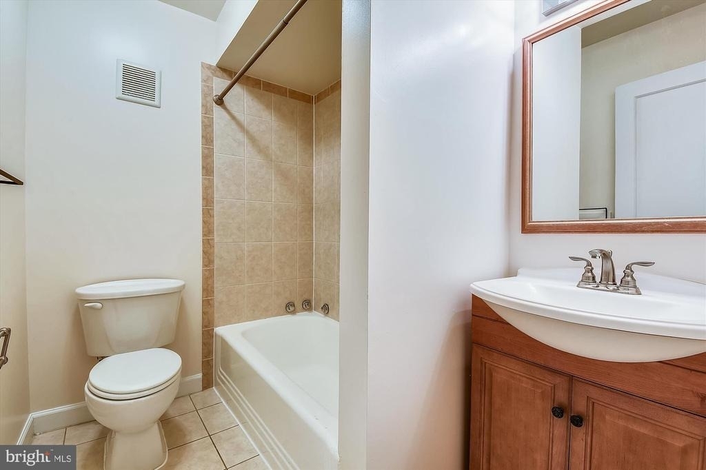 210 E Hamilton Avenue - Photo 14