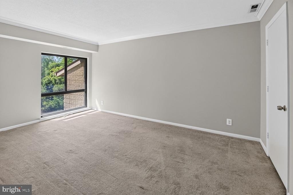 5915 Tamar Drive - Photo 9