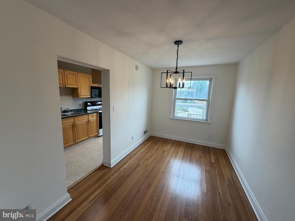 647 Dunwich Way - Photo 4