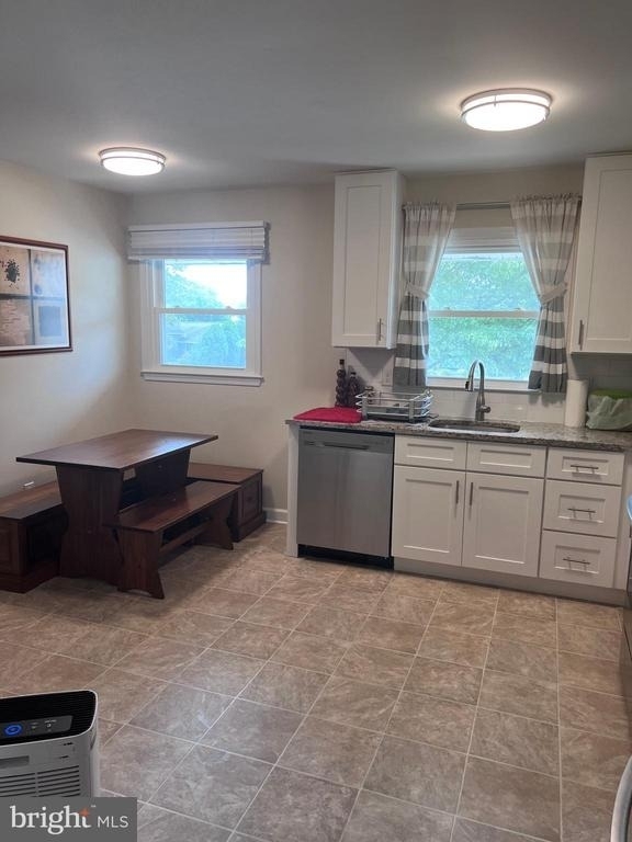 4722 Vicky Road - Photo 4