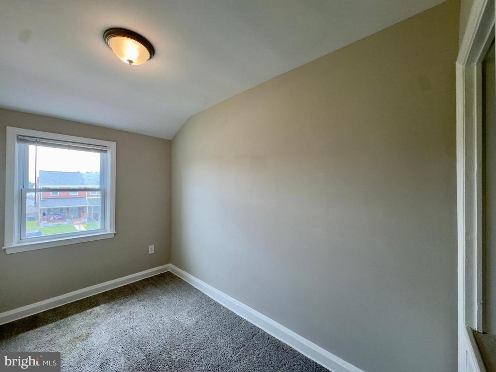 1922 Ewald Avenue - Photo 16