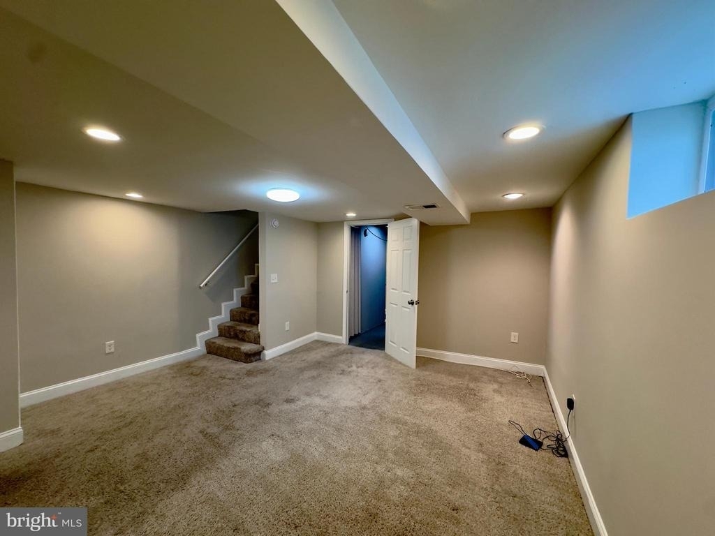 1922 Ewald Avenue - Photo 17