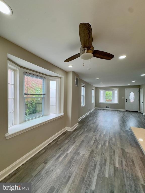 1922 Ewald Avenue - Photo 8