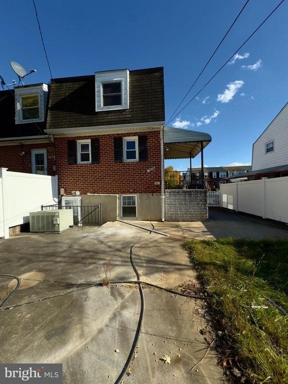 5676 Utrecht Road - Photo 21