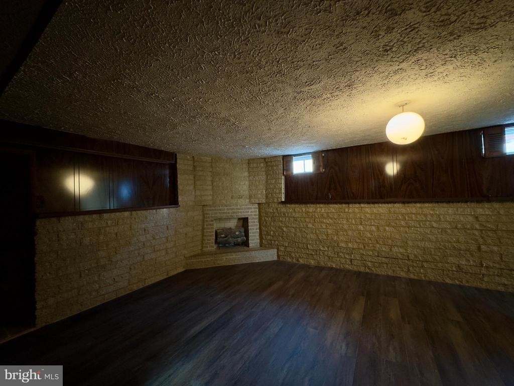 5676 Utrecht Road - Photo 13