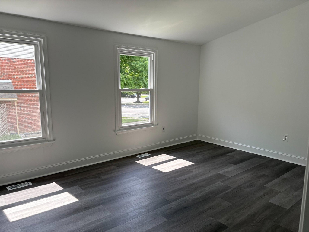 8106 Greenspring Road - Photo 10