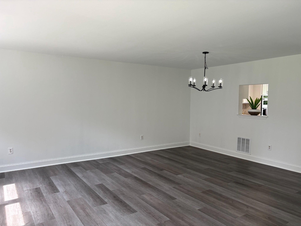 8106 Greenspring Road - Photo 7