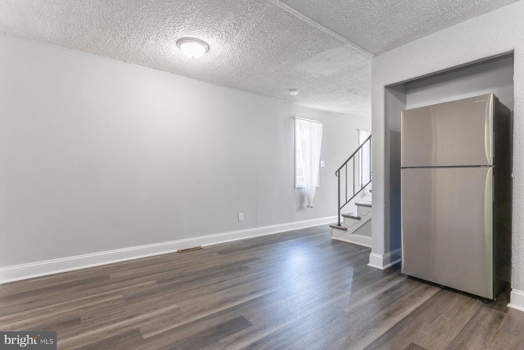 4711 Navarro Avenue - Photo 14