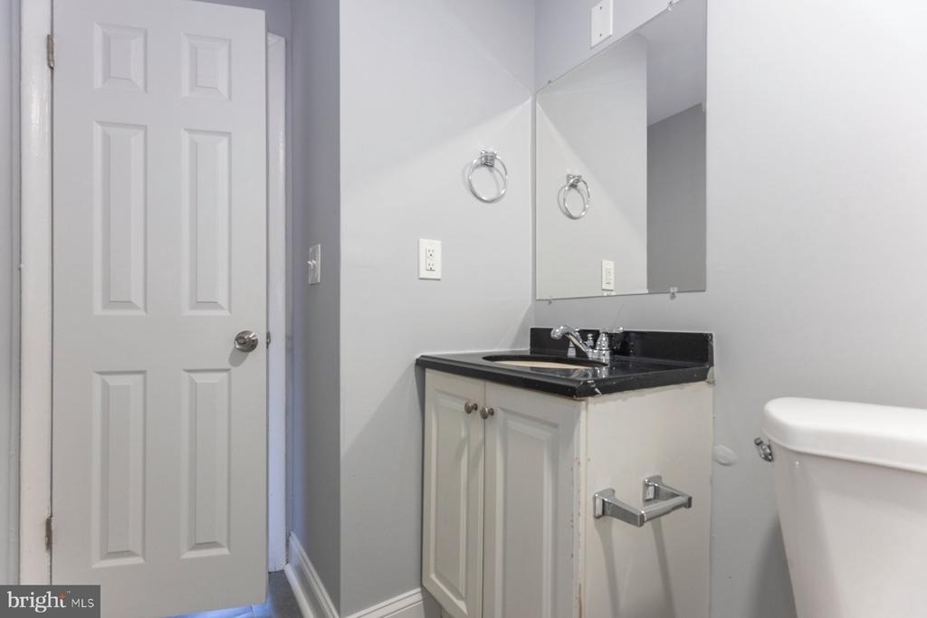 4711 Navarro Avenue - Photo 11