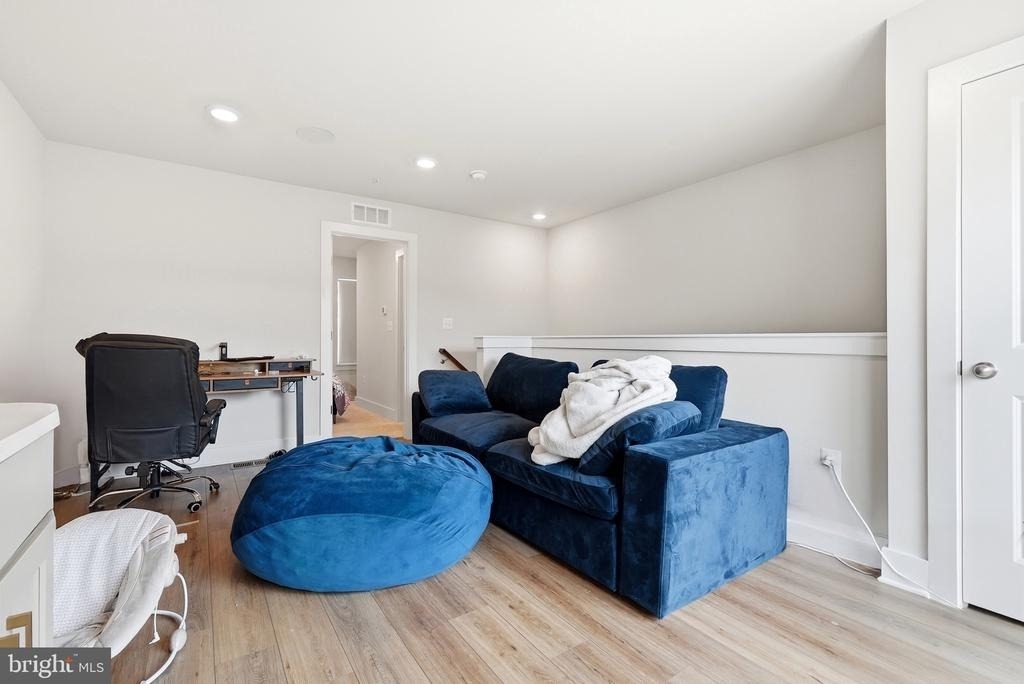 153 Locke St - Photo 30