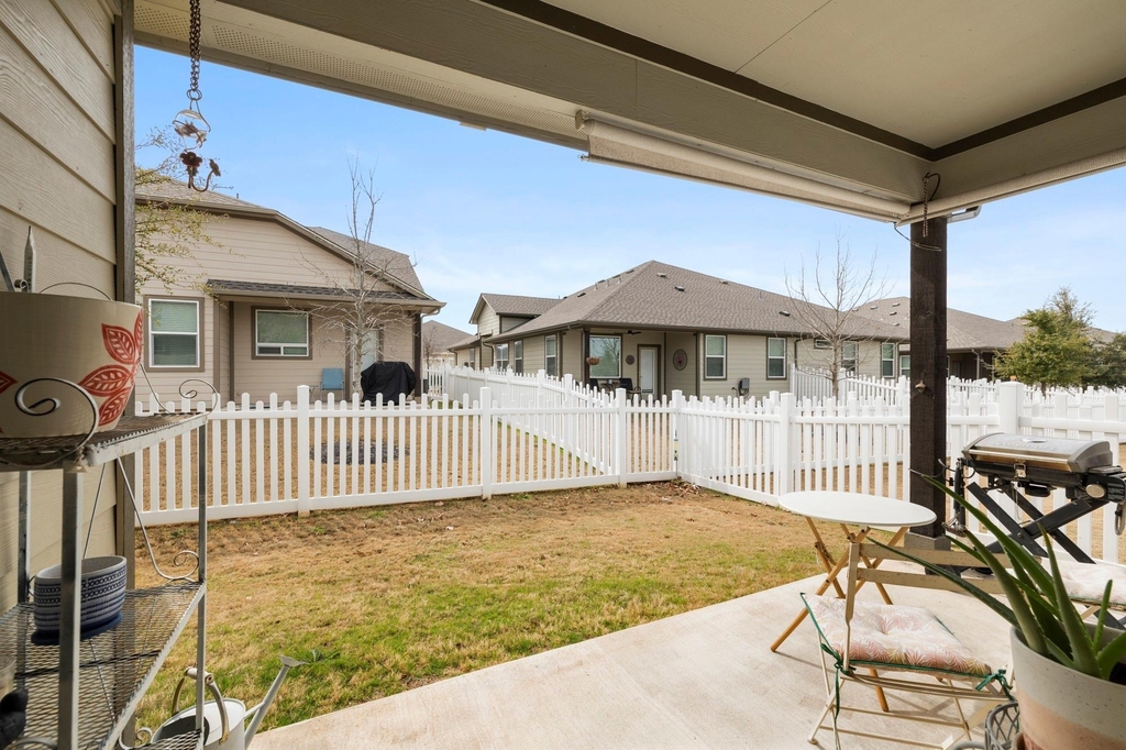 1701 Logan Dr - Photo 20
