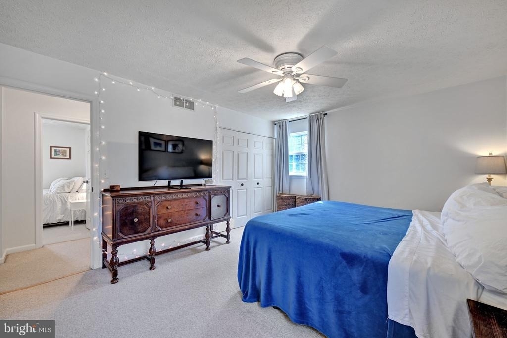 350 Long Meadow Way - Photo 13