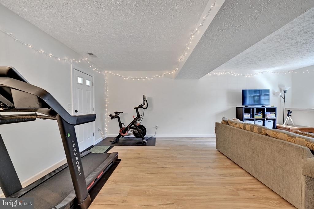 350 Long Meadow Way - Photo 23