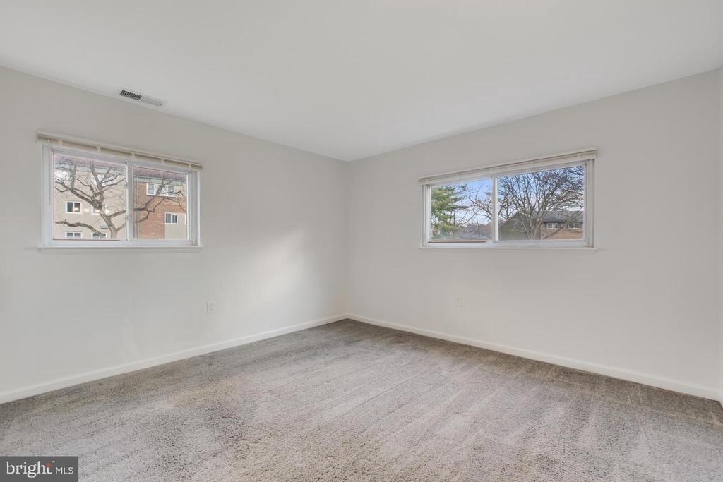 350 Gatewater Court - Photo 17