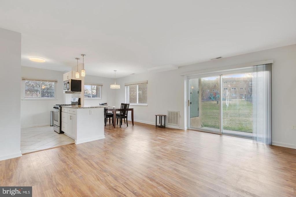 350 Gatewater Court - Photo 5