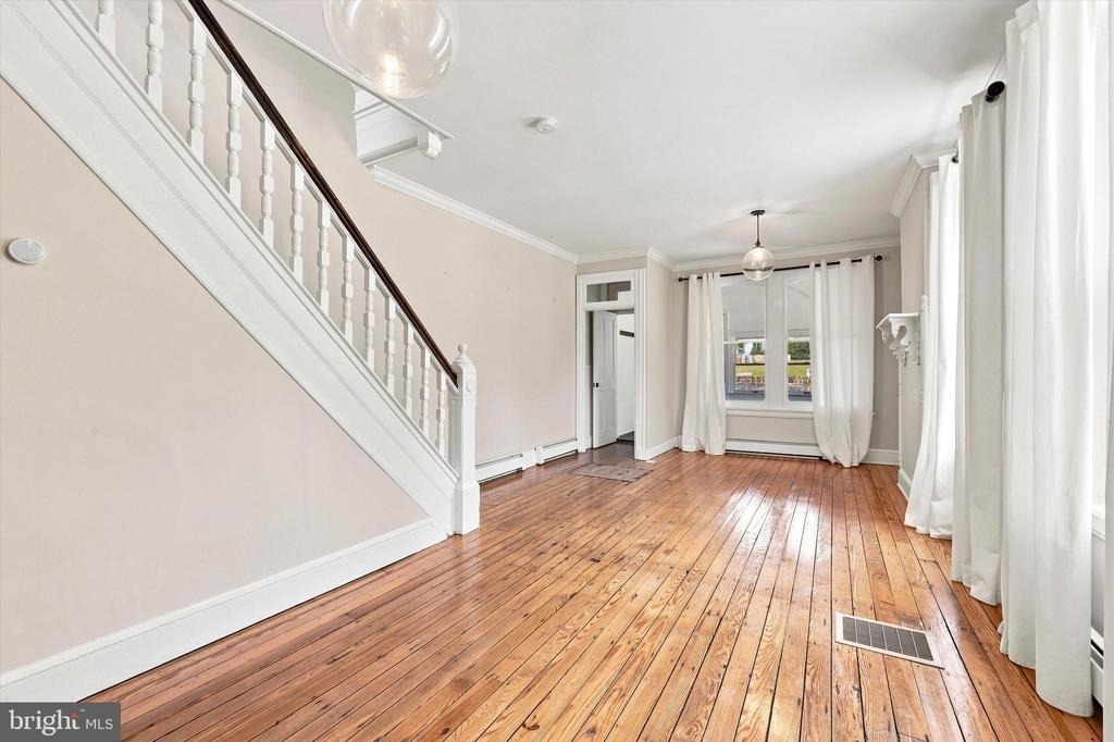 1810 Mt Salem Lane - Photo 2