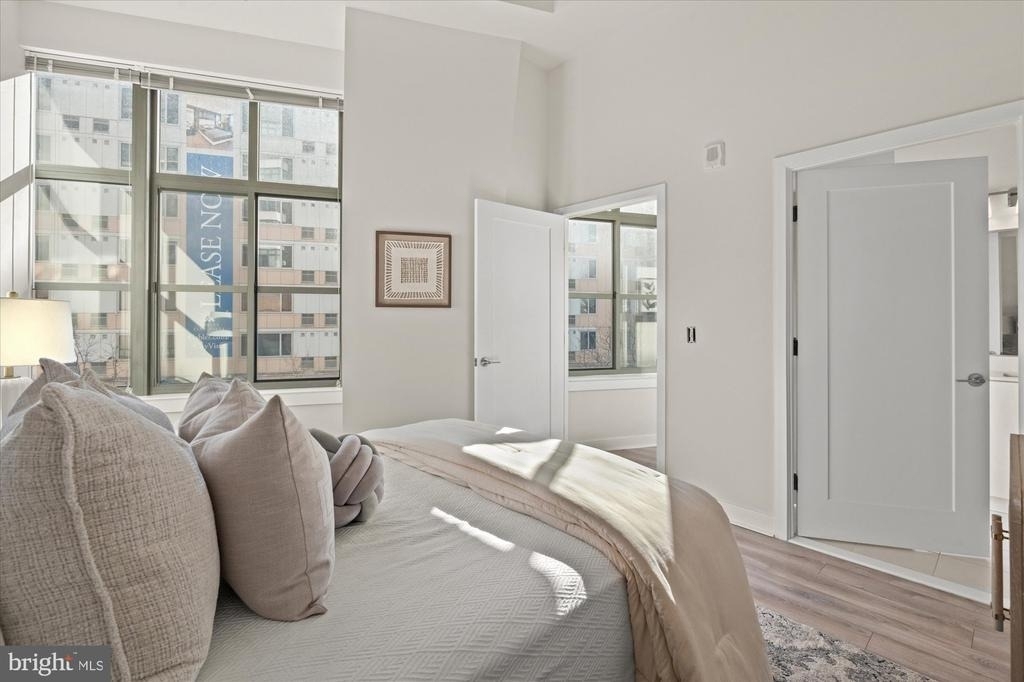 460 New York Ave Nw - Photo 16