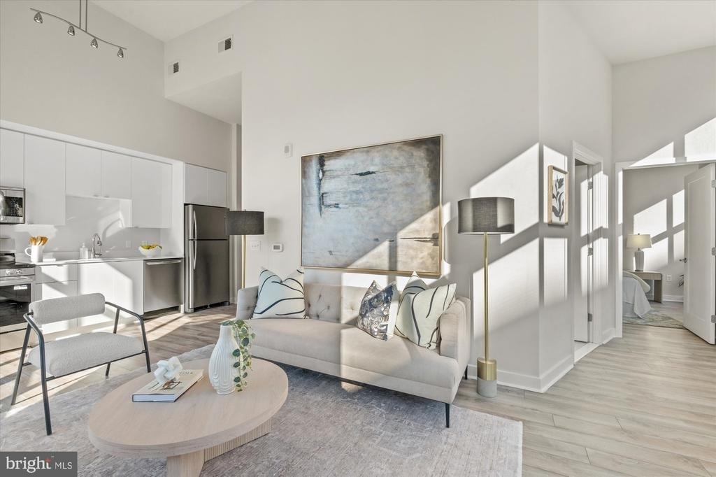 460 New York Ave Nw - Photo 11