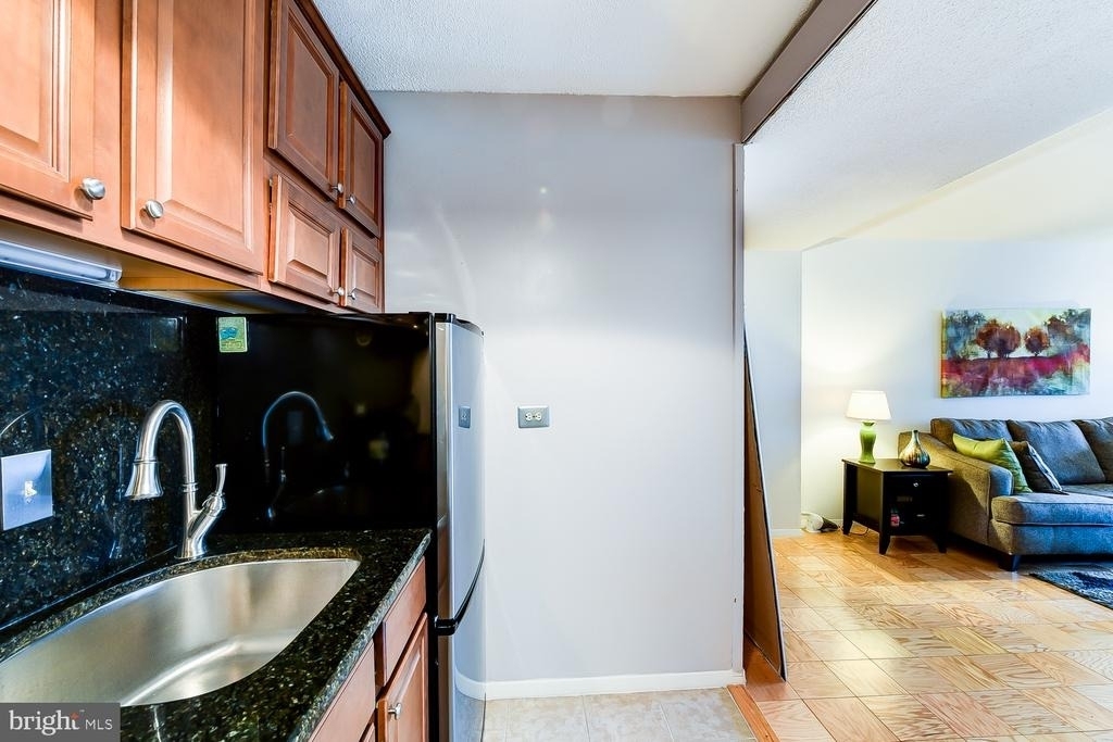 1311 Delaware Avenue Sw - Photo 8