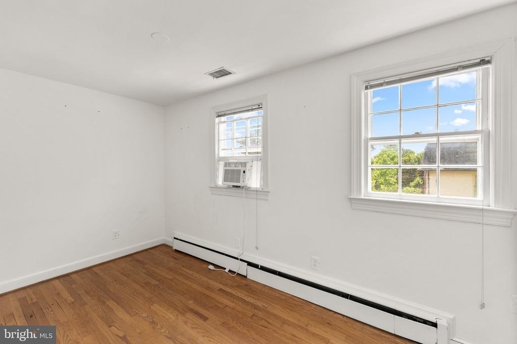 3341 Dent Place Nw - Photo 21